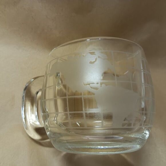 Vintage Nestle Globe Mug - Picture 1 of 5